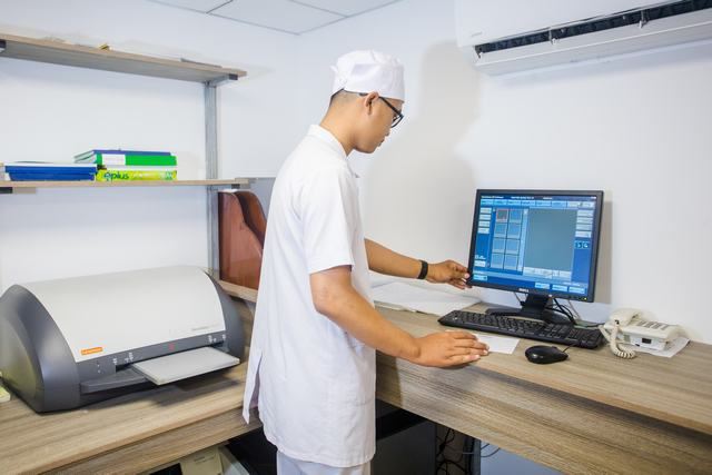 Đội ngũ chuyên gia chuyên nghiệp