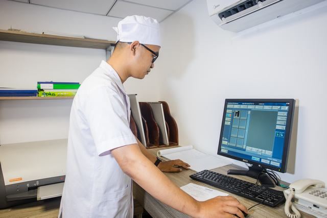 Đội ngũ chuyên gia chuyên nghiệp