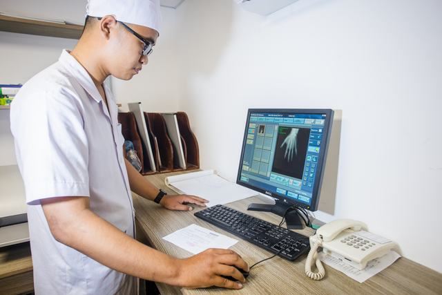 Đội ngũ chuyên gia chuyên nghiệp