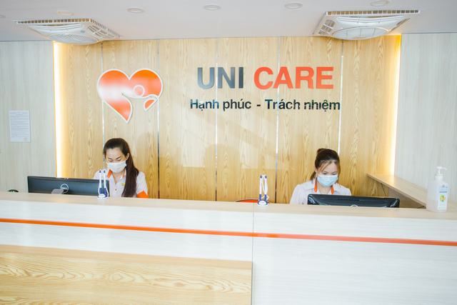 Đội ngũ lễ tân thân thiện và tận tình