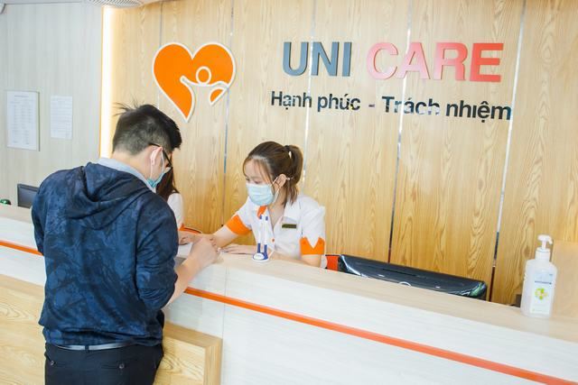 Đội ngũ lễ tân thân thiện và tận tình